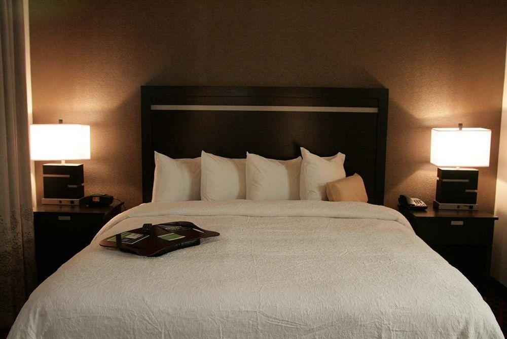 Hampton Inn & Suites Houston/League City Zewnętrze zdjęcie